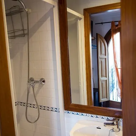 Gasthuis Pension Oliva 3*