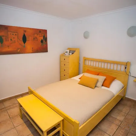 Pension Oliva 3*