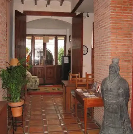 Gasthuis Pension Oliva 3*